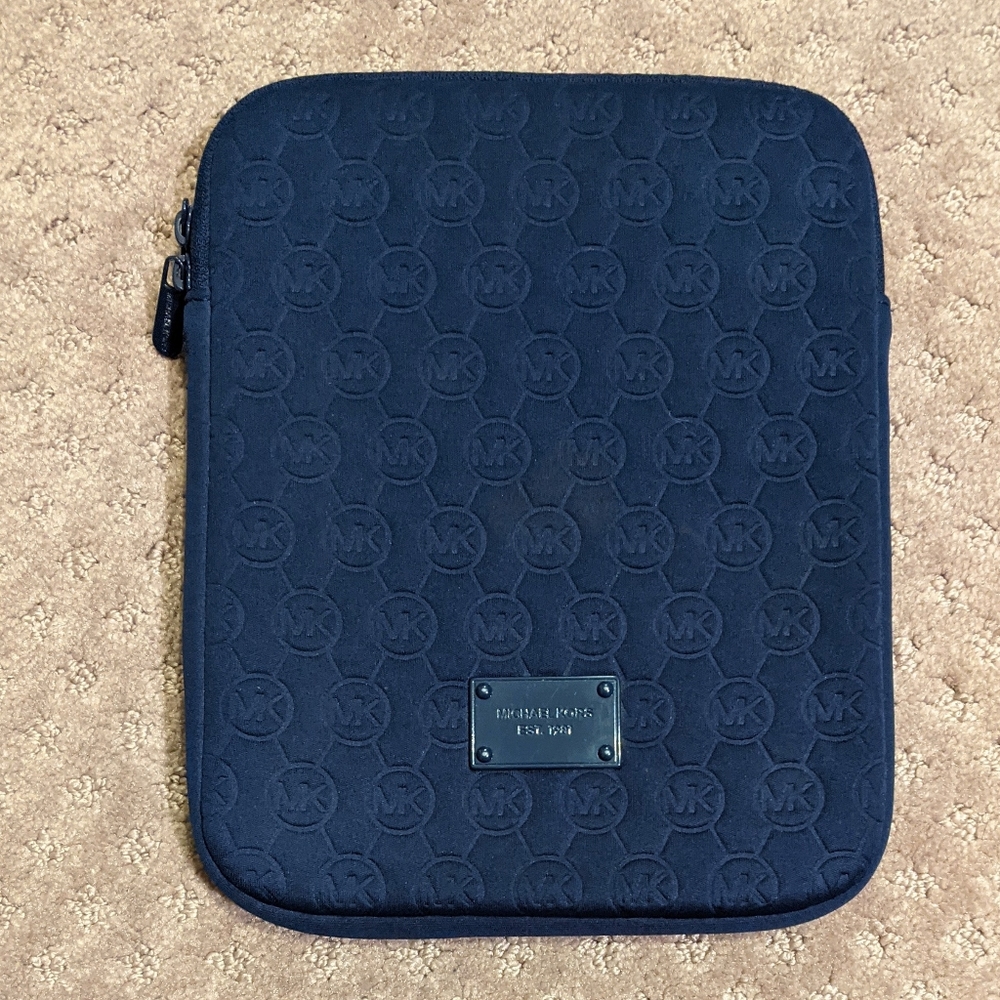 Michael Kors navy blue tablet / iPad case